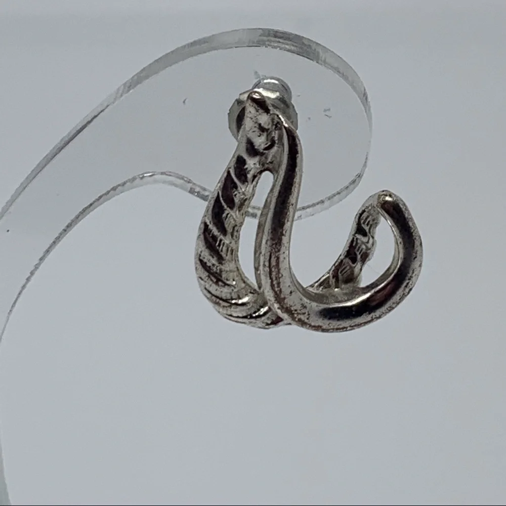 Vintage Almay hook shaped earrings
